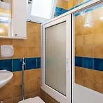 Bluewaves Лаганас