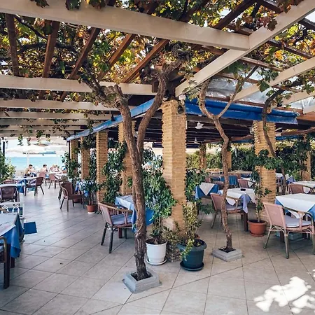 Bluewaves 3* Laganas