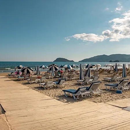 アパートホテル Bluewaves