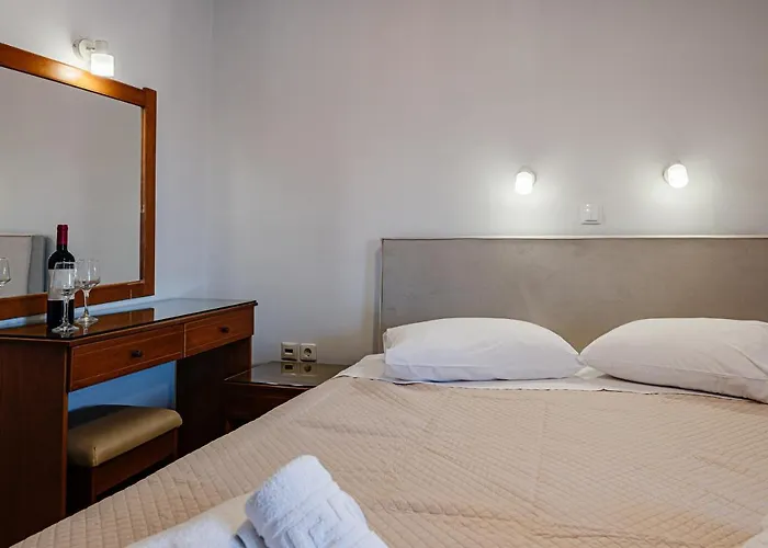 Ξενοδοχείο με διαμερίσματα Bluewaves 3*